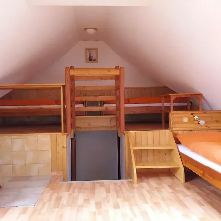 Laziste V Posazavi Apartment