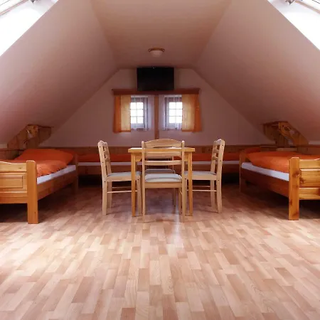 Apartment Laziste V Posazavi Pertoltice (Kutna Hora)