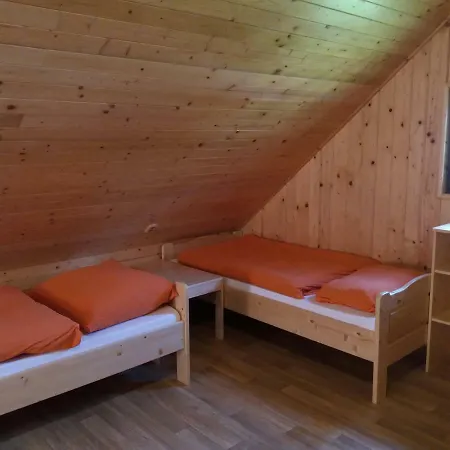 Laziste V Posazavi Apartamento Pertoltice (Kutna Hora)